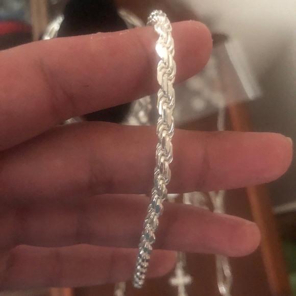 24” 4.5mm Diamond Cut Sterling Silver Rope Chain - Picture 7 of 15